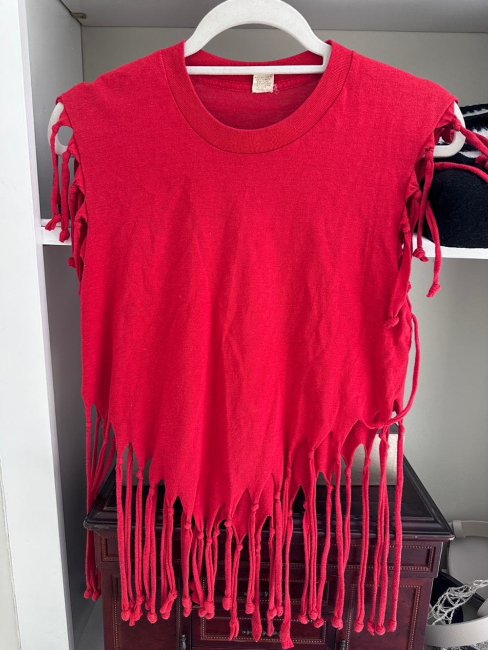 Vtg red top